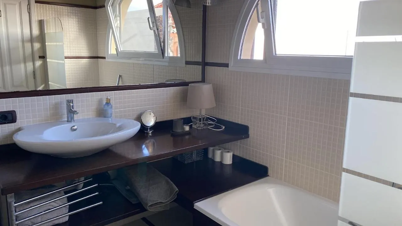 度假居 Orotava The Home - Vacational Rental With The Lifestyle Of 1700 And The Comfort Of 2022 拉奥罗塔瓦